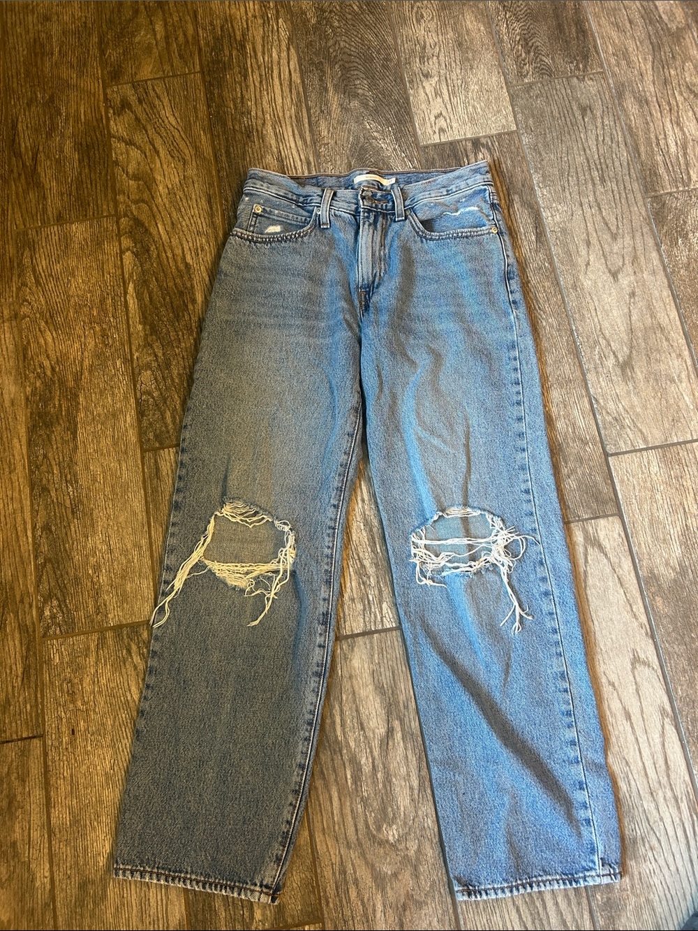 Levi’s ‘94 baggy 27